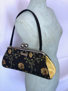 4090 Midnight Yellow Floral